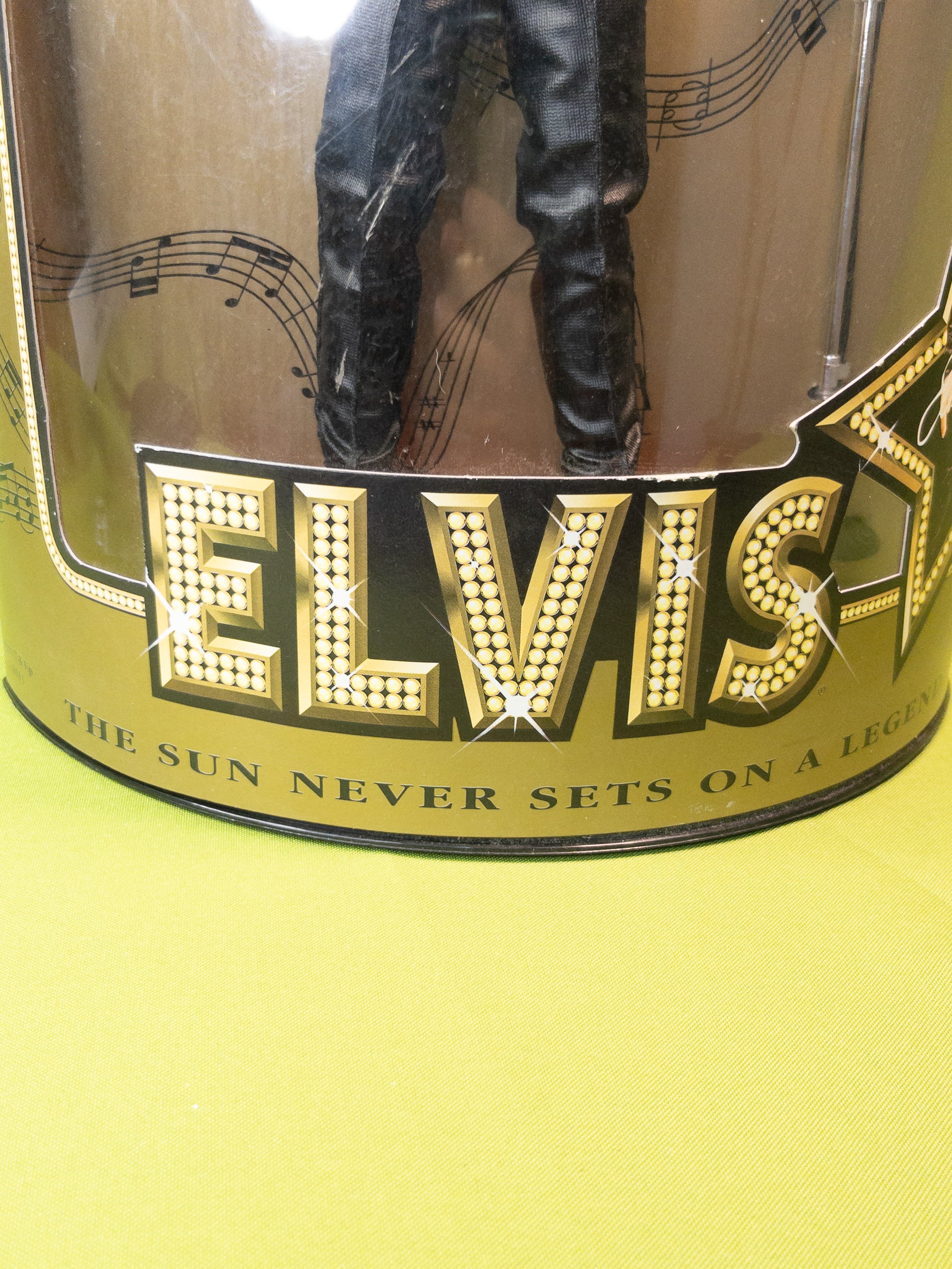 Figura exclusiva Elvis Presley edición 68 Special