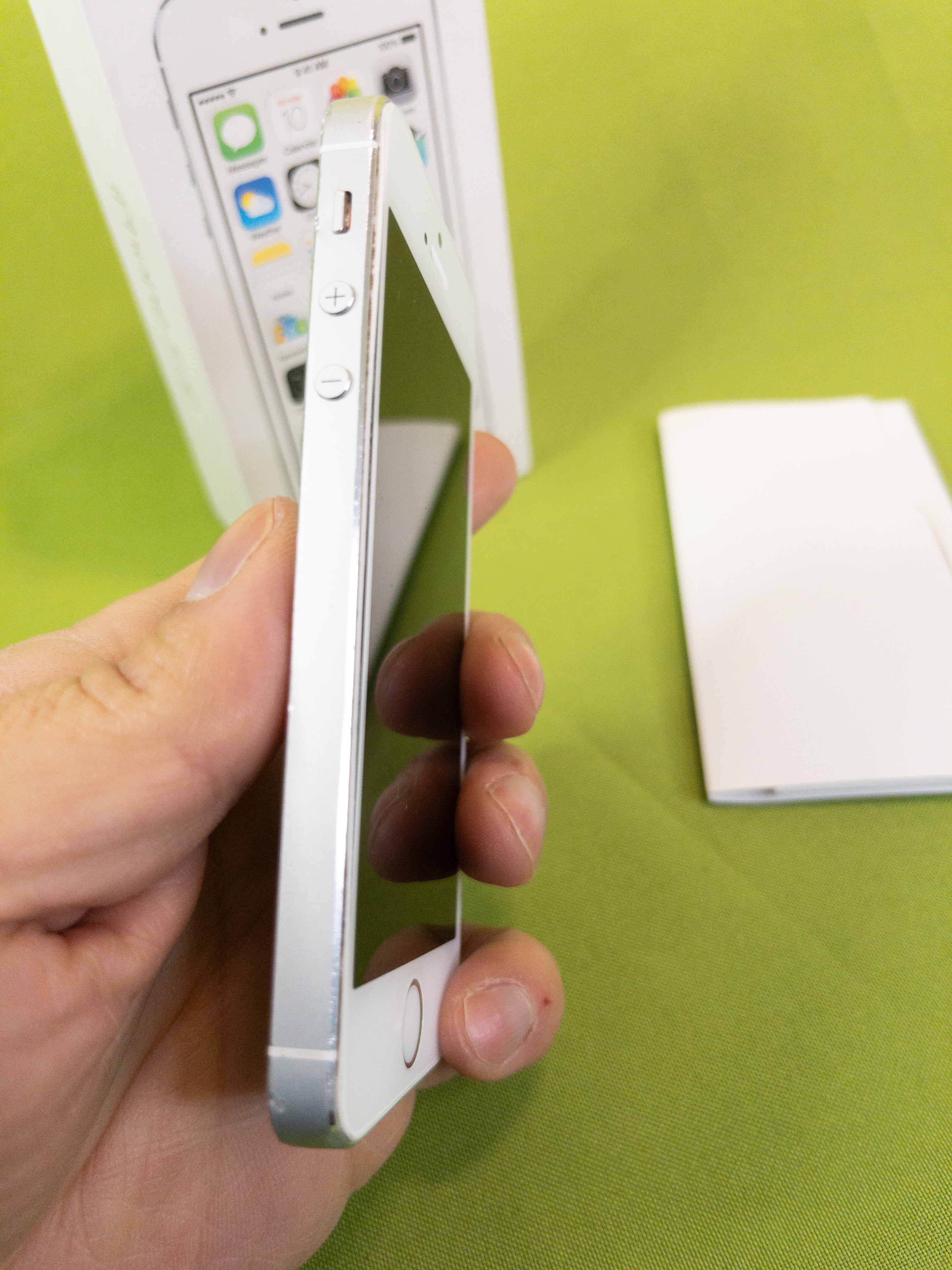 iPhone 5s en caja